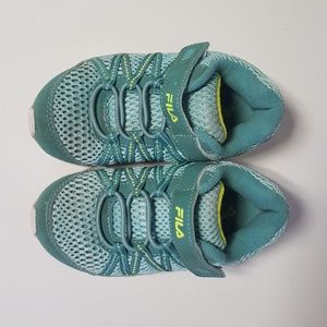 Toddler girls Fila sneakers size 8.5 Teal